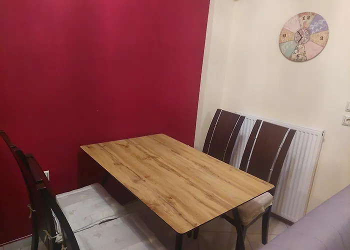 2Br With Balcony&Lift, 5Min Metro Athens 15Min To Center